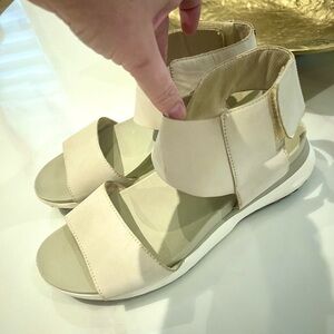 Hush Puppies the body shoe sandal 9.5 medium